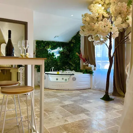 Romantica Apartment